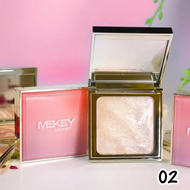 𝐌𝐞𝐤𝐞𝐲𝐱𝐞𝐜𝐫𝐞𝐭 𝐋𝐮𝐦𝐢𝐧𝐨𝐮𝐬 𝐆𝐥𝐨𝐰 𝐇𝐢𝐠𝐡𝐥𝐢𝐠𝐡𝐭𝐞𝐫: Shine Bright with All-Day Radiance - Illuminating Makeup Must-Have!