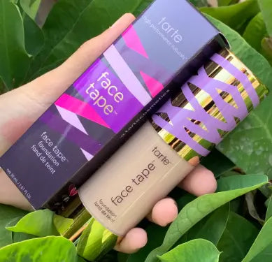 Ramadan Premium Duo - PIXI Blush & Tarte Foundation