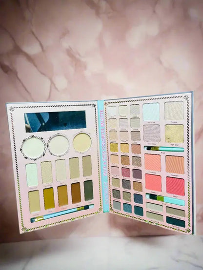 Beauty Fashion Makeup Book | Makeup Book | Makeup